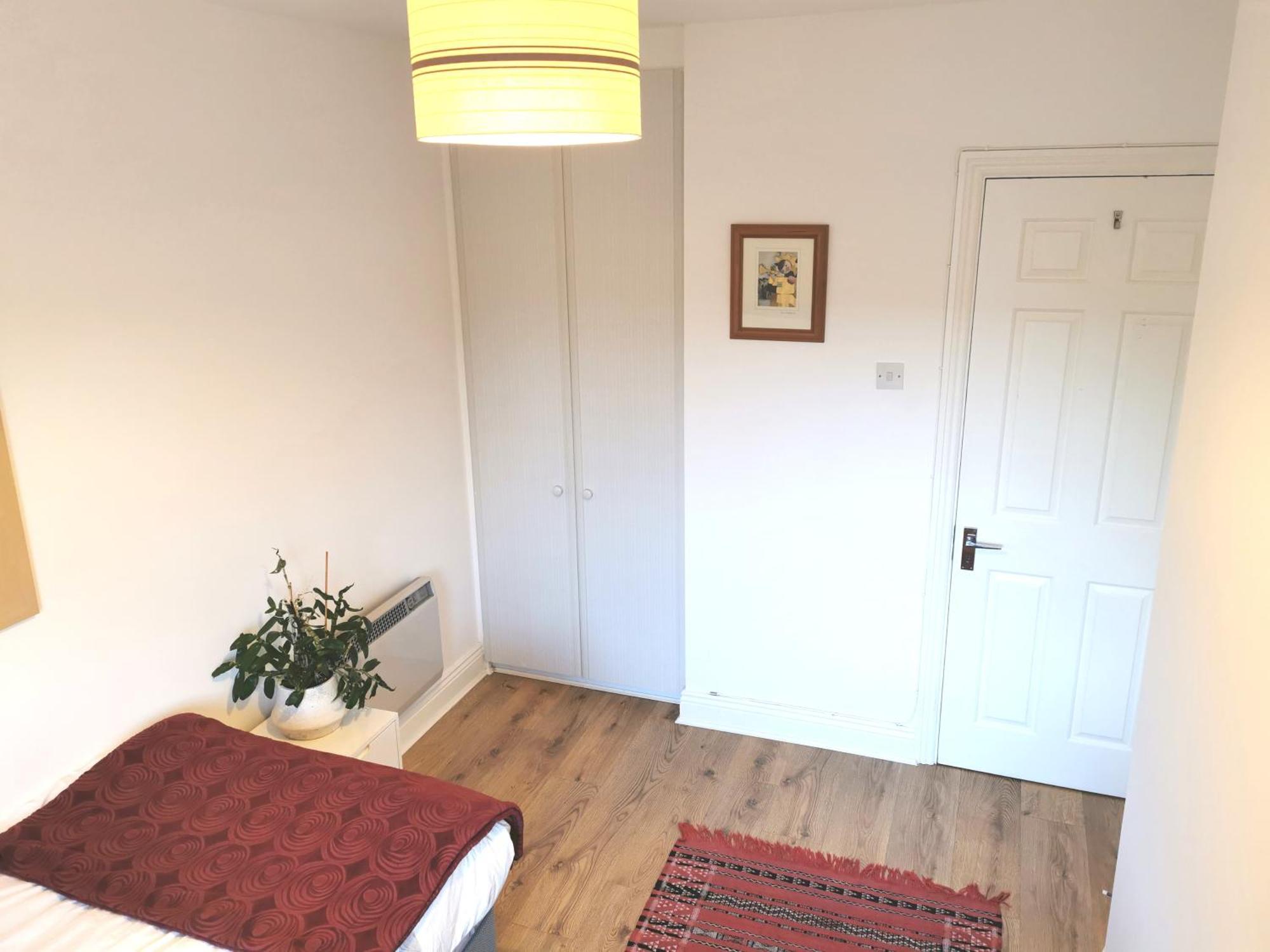 Privatunterkunft Single In Charming With The Terrace And The Cat In Sandymount