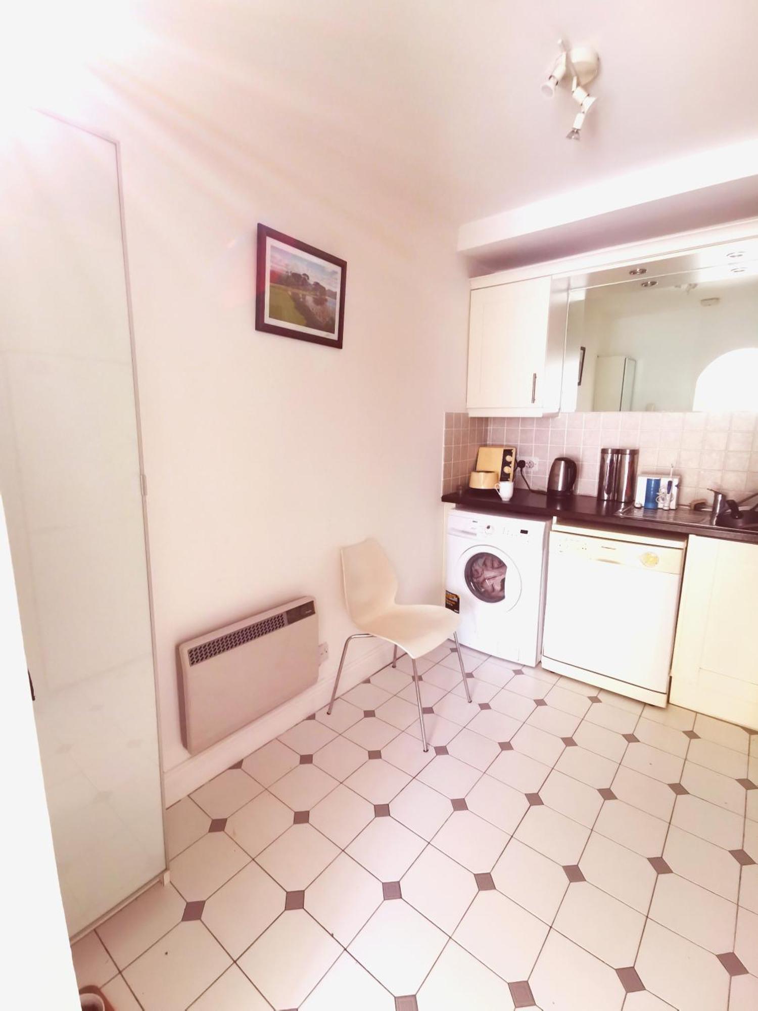 Privatunterkunft Single In Charming With The Terrace And The Cat In Sandymount Dublin